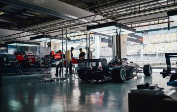Druhý den testů Formule 3